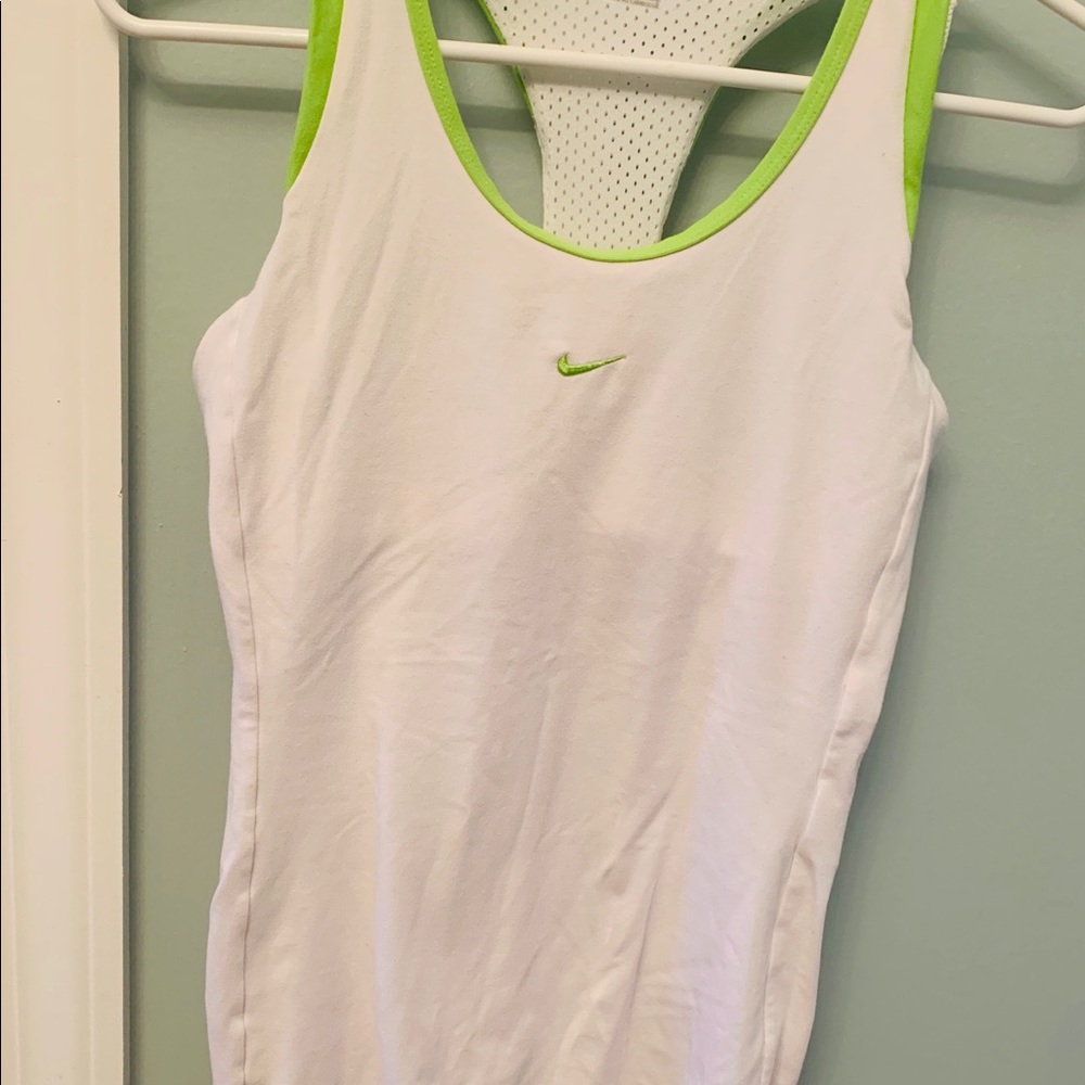 Exercise clothes - Picture 3 of 3